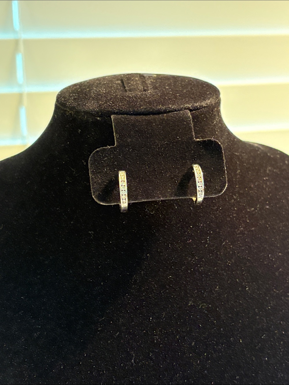 Estate 14K Solid White Gold / Natural Diamond Huggie Earrings